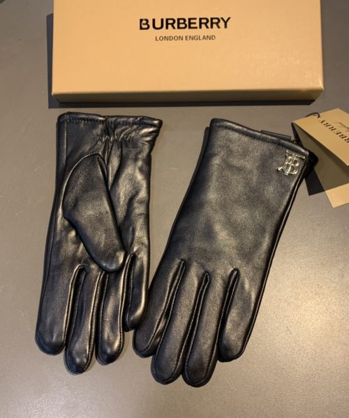 Burberry Monogram Motif Gloves In Black