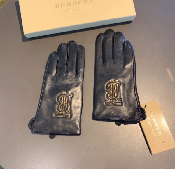 Burberry Monogram Motif Gloves In Black