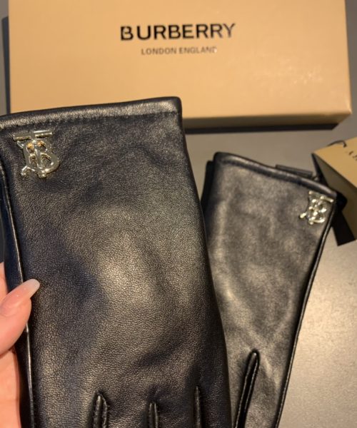 Burberry Monogram Motif Gloves In Black