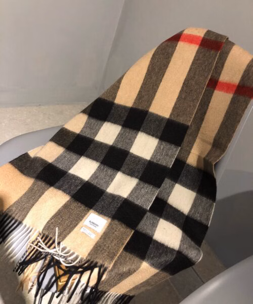 Burberry The Classic Check Cashmere Brown 66in/168cm