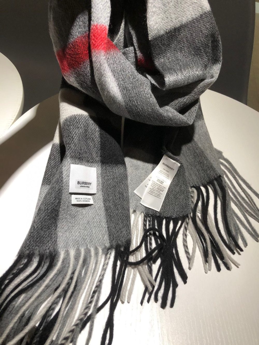 Burberry The Classic Check Cashmere Grey 66in/168cm - Image 5
