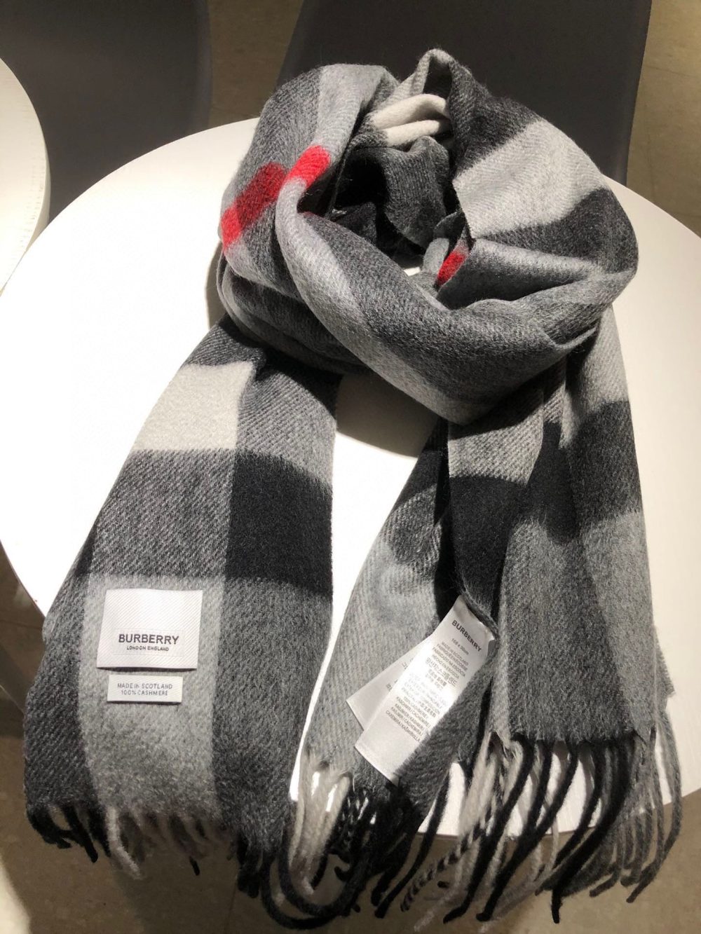 Burberry The Classic Check Cashmere Grey 66in/168cm - Image 4