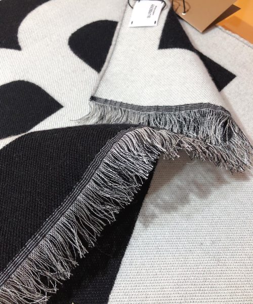 Burberry Wool New Double-Sided Large Black Scarf 188cm/74in 