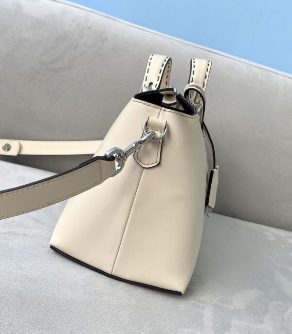 1:1 Replica By The Way Medium White For Women, Women's Handbags, Shoulder And Crossbody Bags 10.6in/27cm FF 8BL146