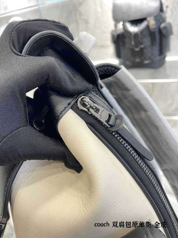 CA007 - Coach Women's Fashion Bag