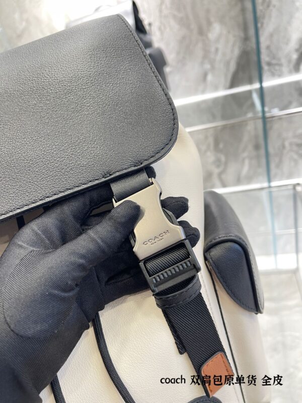 CA007 - Coach Women's Fashion Bag