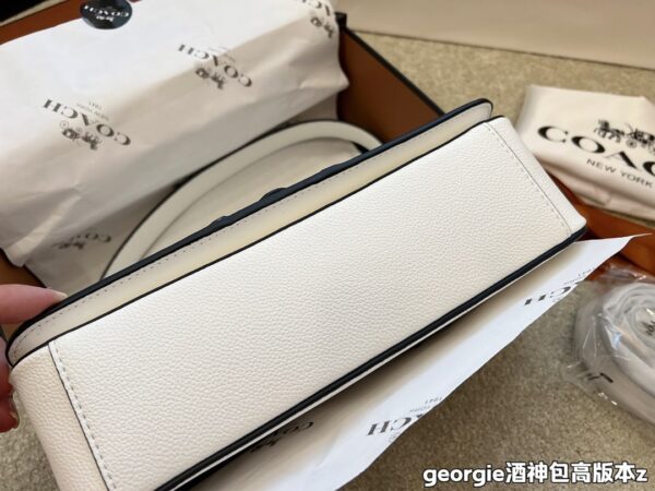 CA008 - Coach Women's Fashion Bag