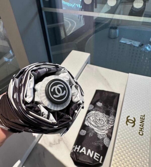 CC Folding Umbrella With Flower Black