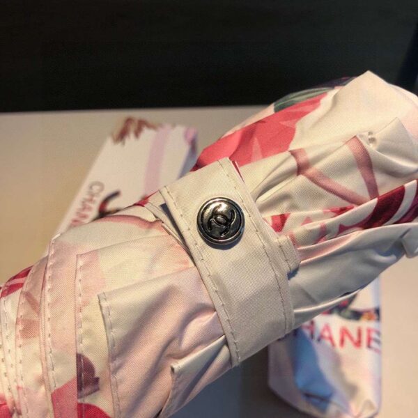 CC Folding Umbrella With Flower White
