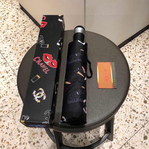 CC Folding Umbrella With Make Up Black