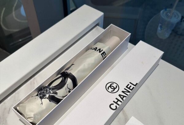 CC With Flower Folding Umbrella White