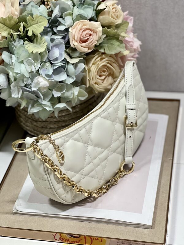 1:1 Replica Cd Lounge Bag Black/White For Women in/ 26cm M22626FBE_M900