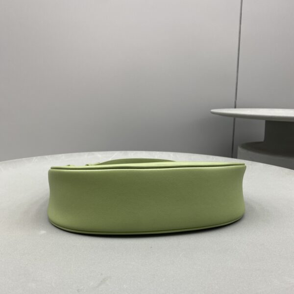 1:1 Replica Celine Ava Bag Green For Women 9in/23.5cm