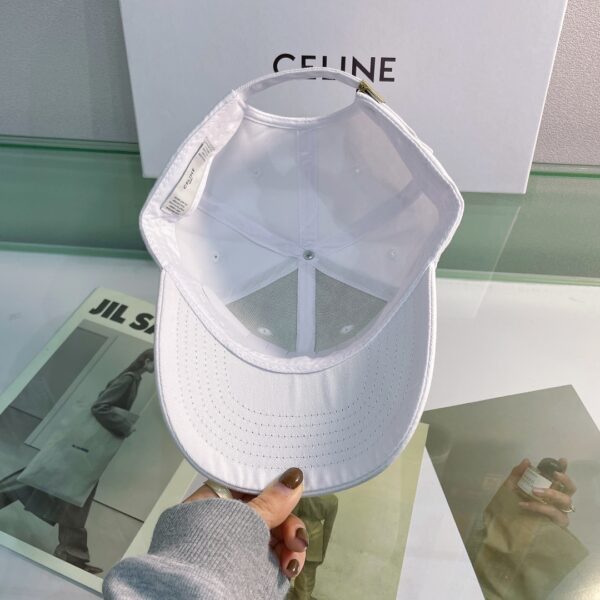 Celine Baseball Cap In Cotton White