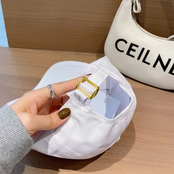 Celine Baseball Cap In Cotton White