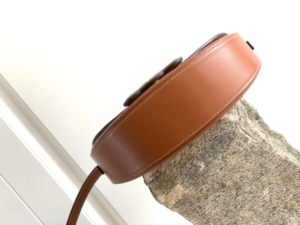 1:1 Replica Celine Besace Cuir Triomphe Bag Brown For Women 9in/23cm 111233DU3.04LU