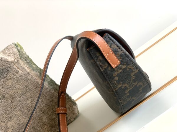 1:1 Replica Celine Besace In Triomphe Canvas Bag Brown For Women 9in/23cm
