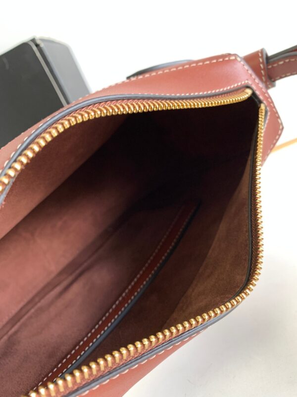1:1 Replica Celine Besace Noeuds Francais Bag Brown For Women 10in/25cm 199823EI5.19TK