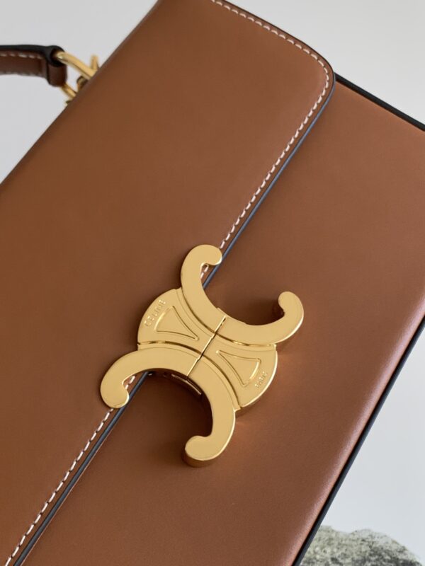 1:1 Replica Celine Box Triomphe Bag Brown For Women 9in/22cm 199993BFN.04LU