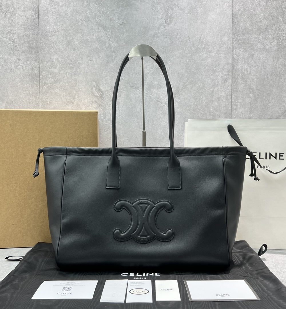 1:1 Replica Celine Cabas Drawstring Cuir Triomphe Black For Women 17in/44cm 199973DU3.38NO