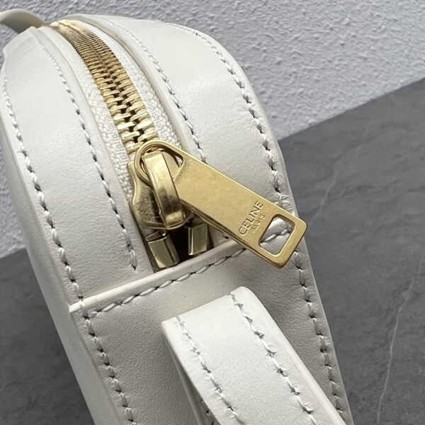 1:1 Replica Celine Camera Shoulder Bag Cuir Triomphe White For Women 10in/26cm