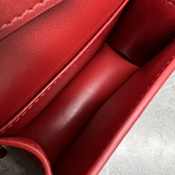 1:1 Replica Celine Card Holder On Chain Triomphe Red For Women 4in/11cm 10J743DPV.27VD