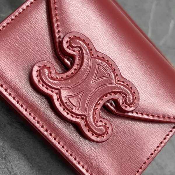 1:1 Replica Celine Card Holder On Chain Triomphe Red For Women 4in/11cm 10J743DPV.27VD