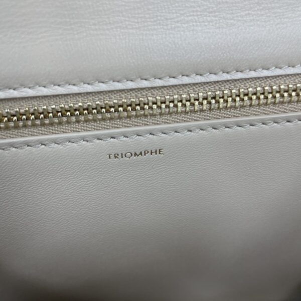 1:1 Replica Celine Chain Besace Triomphe Nude For Women 10in/24.5cm 199273BF4.03ND