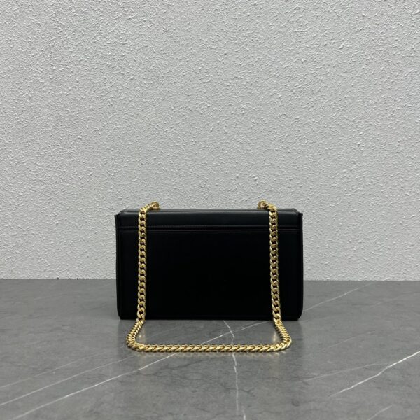 1:1 Replica Celine Chain Box Triomphe Bag Black For Women 9in/22cm 110803BF4.38NO