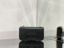 1:1 Replica Celine Chain Shoulder Bag Cuir Triomphe Black For Women 7.9in/20cm