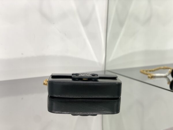 1:1 Replica Celine Chain Shoulder Bag Cuir Triomphe Black For Women 7.9in/20cm