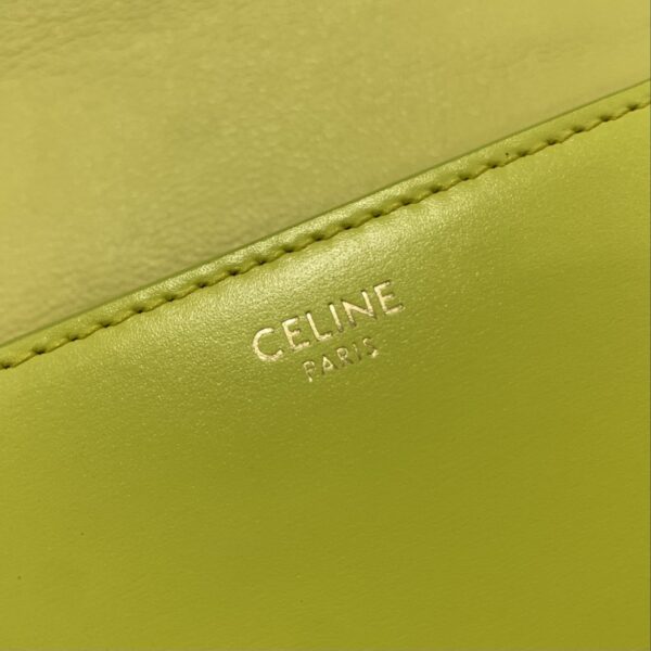 1:1 Replica Celine Chain Shoulder Bag Cuir Triomphe Green For Women 7.9in/20cm