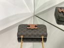 1:1 Replica Celine Chain Shoulder Bag Cuir Triomphe In Triomphe Canvas Tan For Women 7.9in/20cm