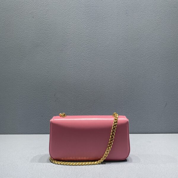 1:1 Replica Celine Chain Shoulder Bag Triomphe Pink For Women 8in/20.5cm