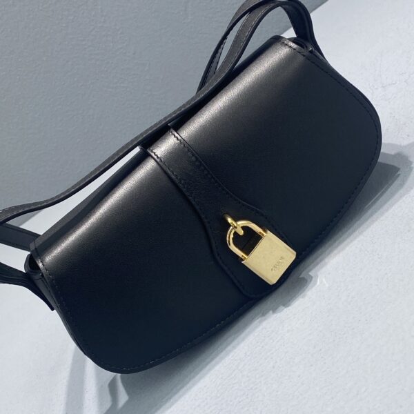 1:1 Replica Celine Clutch On Strap Black For Women 7in/18cm