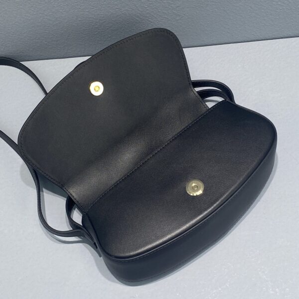 1:1 Replica Celine Clutch On Strap Black For Women 7in/18cm