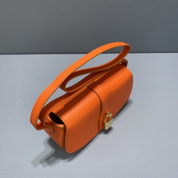 1:1 Replica Celine Clutch On Strap Orange For Women 7in/18cm