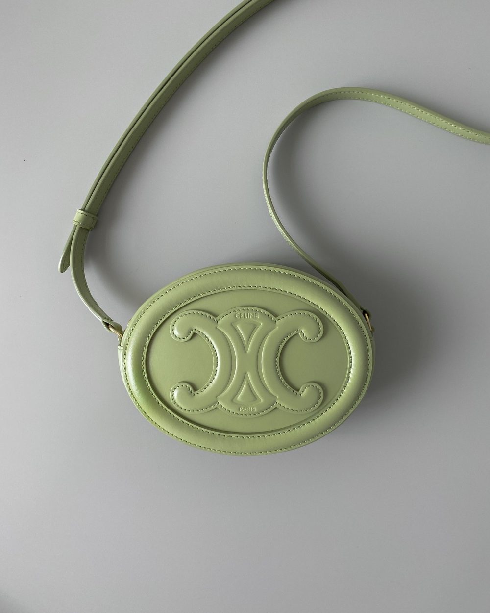 1:1 Replica Celine Crossbody Oval Purse Cuir Triomphe Mint Green For Women 6in/16cm