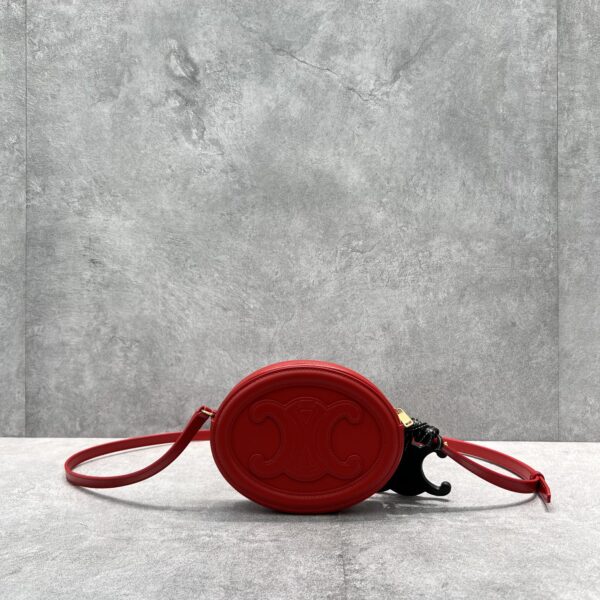 1:1 Replica Celine Crossbody Oval Purse Cuir Triomphe Red For Women 6in/16cm