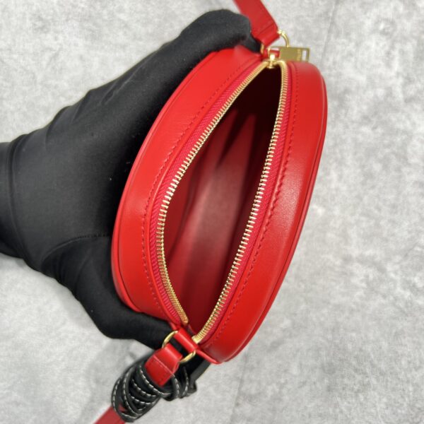 1:1 Replica Celine Crossbody Oval Purse Cuir Triomphe Red For Women 6in/16cm