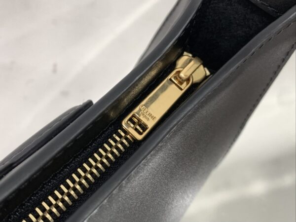 1:1 Replica Celine Cuir Triomphe Bag Black For Women 9in/24cm
