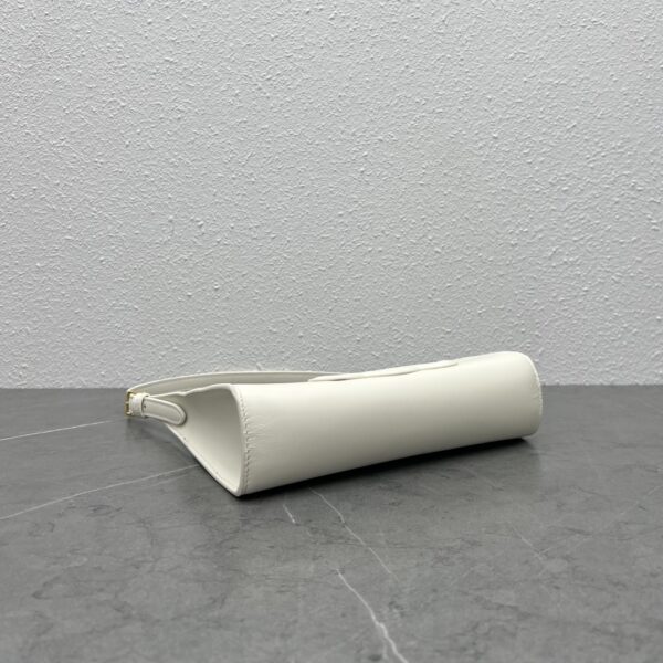 1:1 Replica Celine Cuir Triomphe Shoulder Bag White For Women 9.4in/24cm