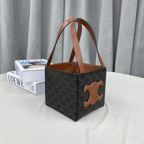 1:1 Replica Celine Cuir Triopé Canvas Cube Bag Triumph Tan For Women 6in/15cm 199202EIN.04LU