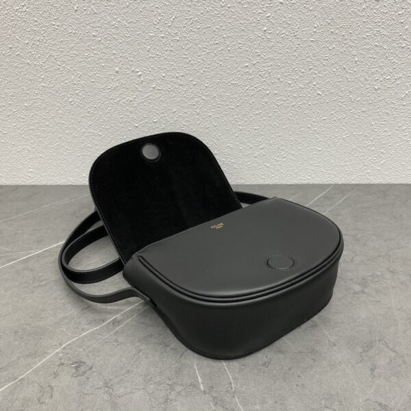 1:1 Replica Celine Folco Cuir Triomphe Black For Women 7in/19cm 198263DU3.38NO