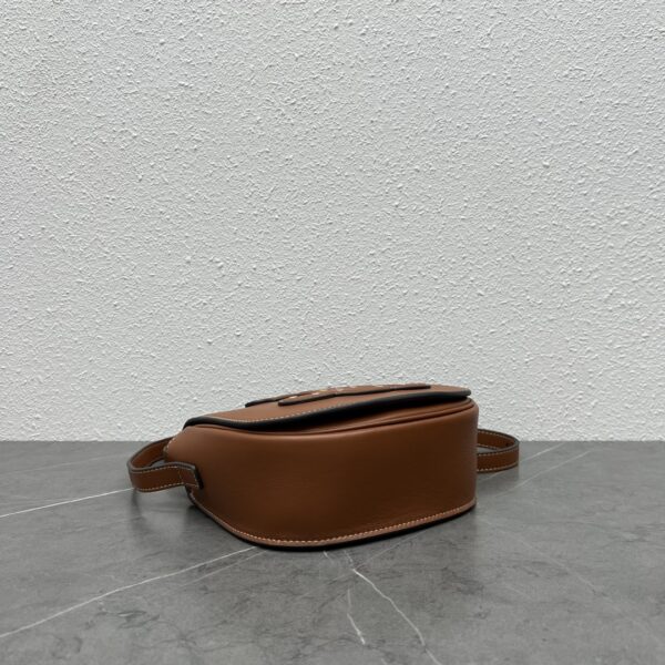 1:1 Replica Celine Folco Cuir Triomphe With Studs Brown For Women 7in/19cm 198263DU9.04LU