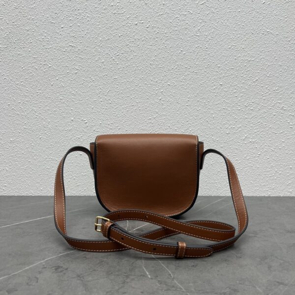 1:1 Replica Celine Folco Cuir Triomphe With Studs Brown For Women 7in/19cm 198263DU9.04LU