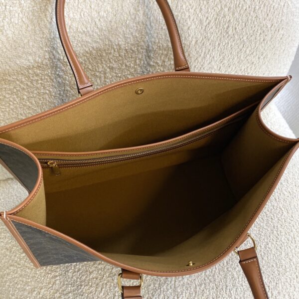1:1 Replica Celine Horizontal Cabas In Triomphe Canvas Tan For Women 17in/43cm 197912BZJ.04LU