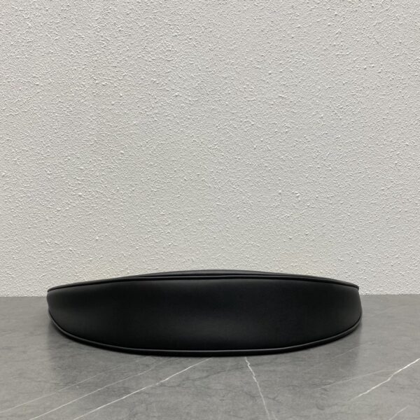 1:1 Replica Celine Large Ava Chain Black For Women 13in/33cm