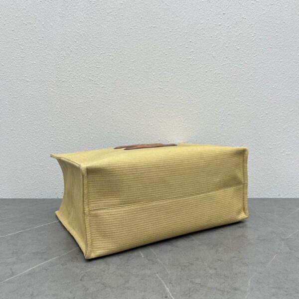 1:1 Replica Celine Large Cabas Thais In Textile Natural / Tan For Women 16in/41cm 196762DST.02NT