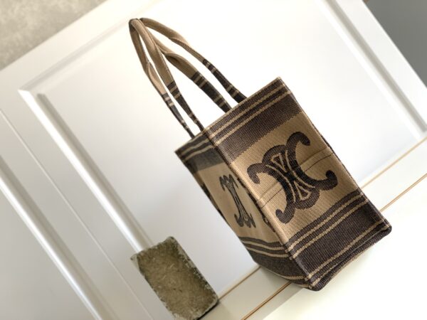 1:1 Replica Celine Large Cabas Thais In Textile With Triomphe Beige/Black For Women 16in/41cm 196762EGH.02BL